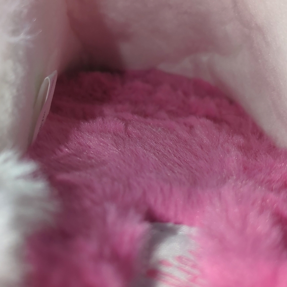 Plush Barbie Slippers With Hearts, Pink And White Like New - Picture 7 of 10